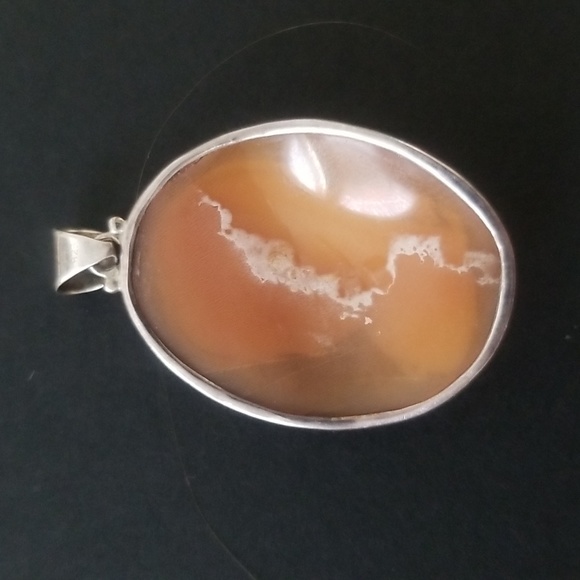 Beautiful Vintage Cameo Sterling Silver Pendant●Price is Firm - Picture 10 of 12
